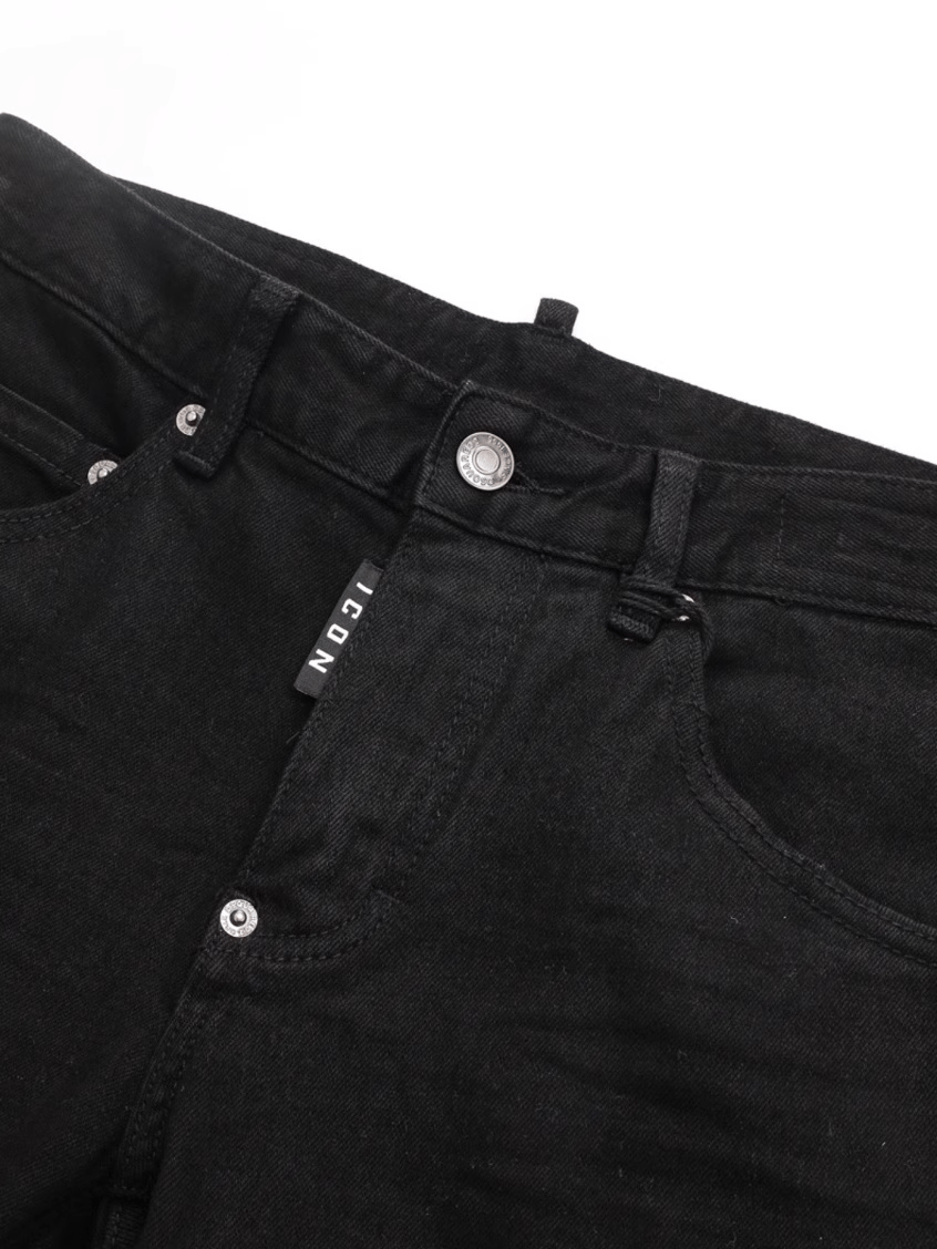 Black Classic Jeans